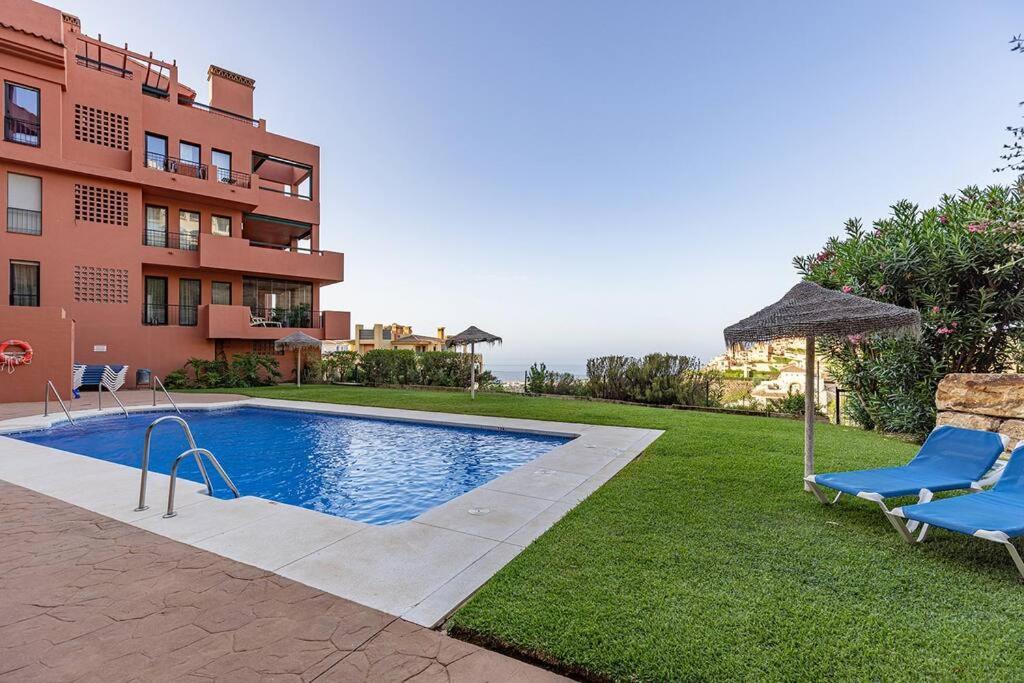 Apartment 017 Superb Sea View 2 Bed Calahonda